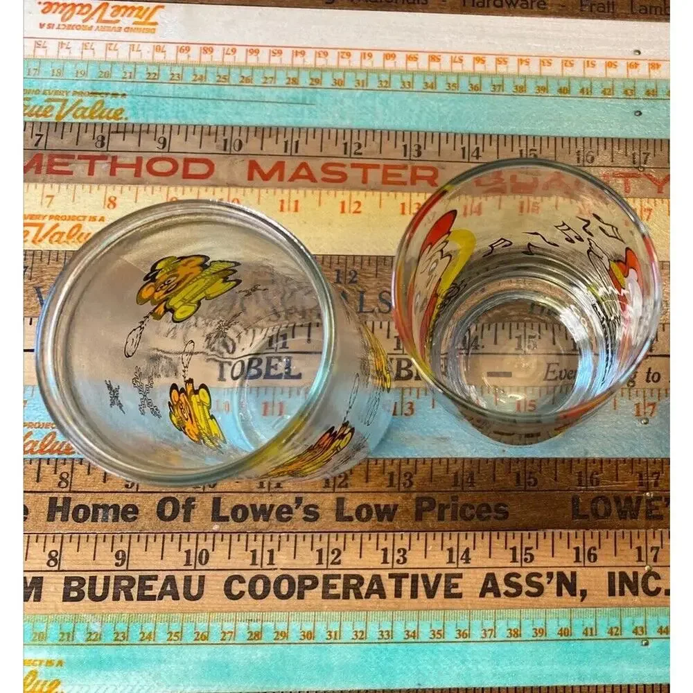 VINTAGE Muppets Jim Henson Alvin Chipmunk Lot of 2 Tall Glasses
